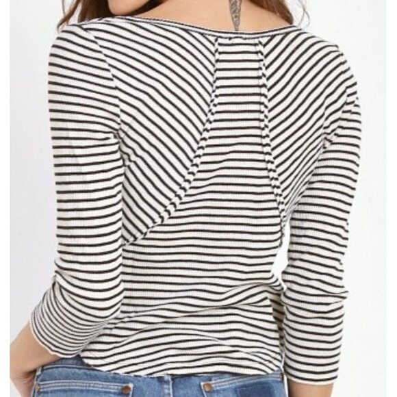 Free People We The Free Womens L Stars & Stripes Thermal Crop Henley - Picture 2 of 11